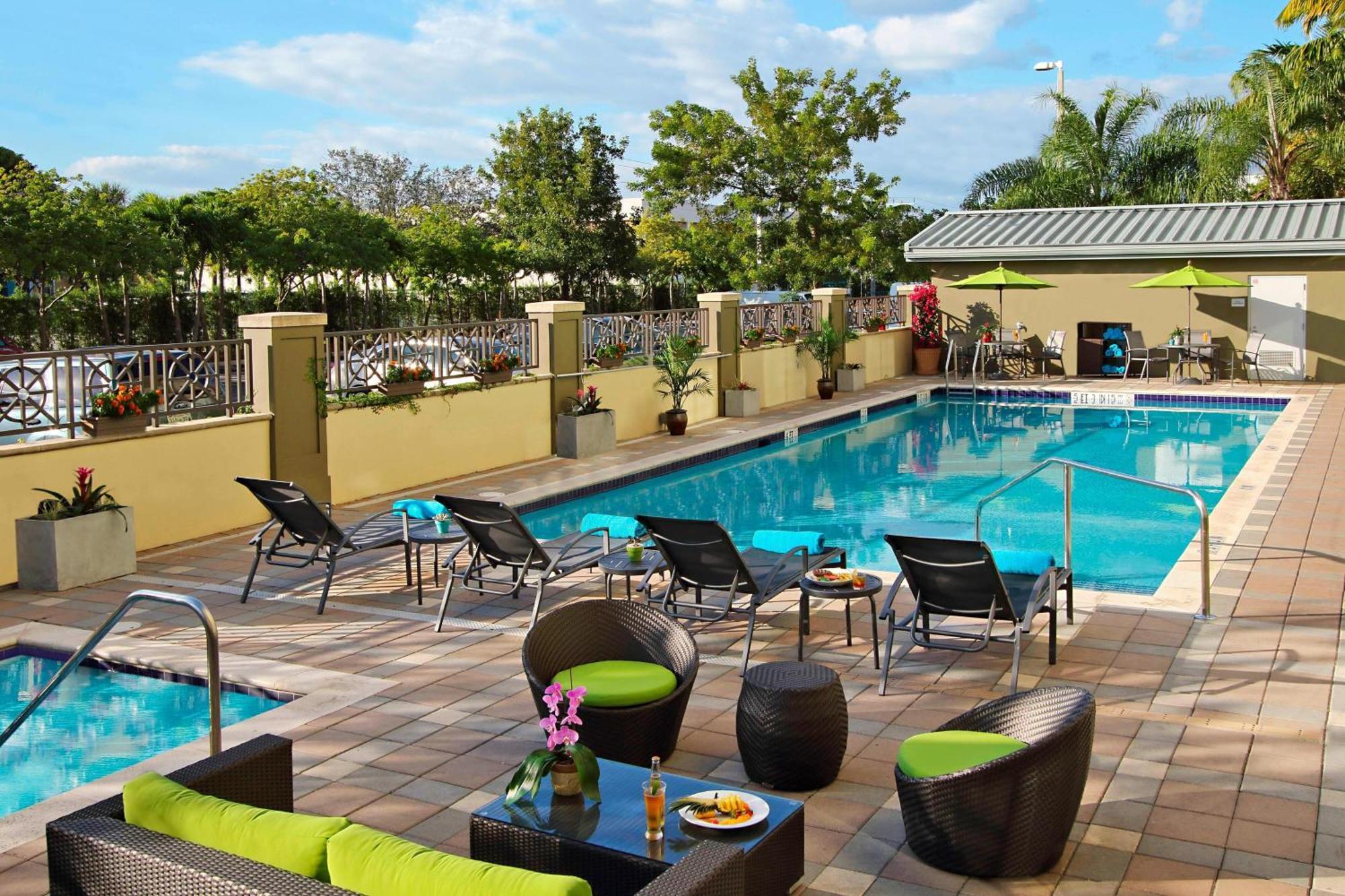 Fairfield Inn & Suites Fort Lauderdale Airport & Cruise Port Дания-Бич Экстерьер фото