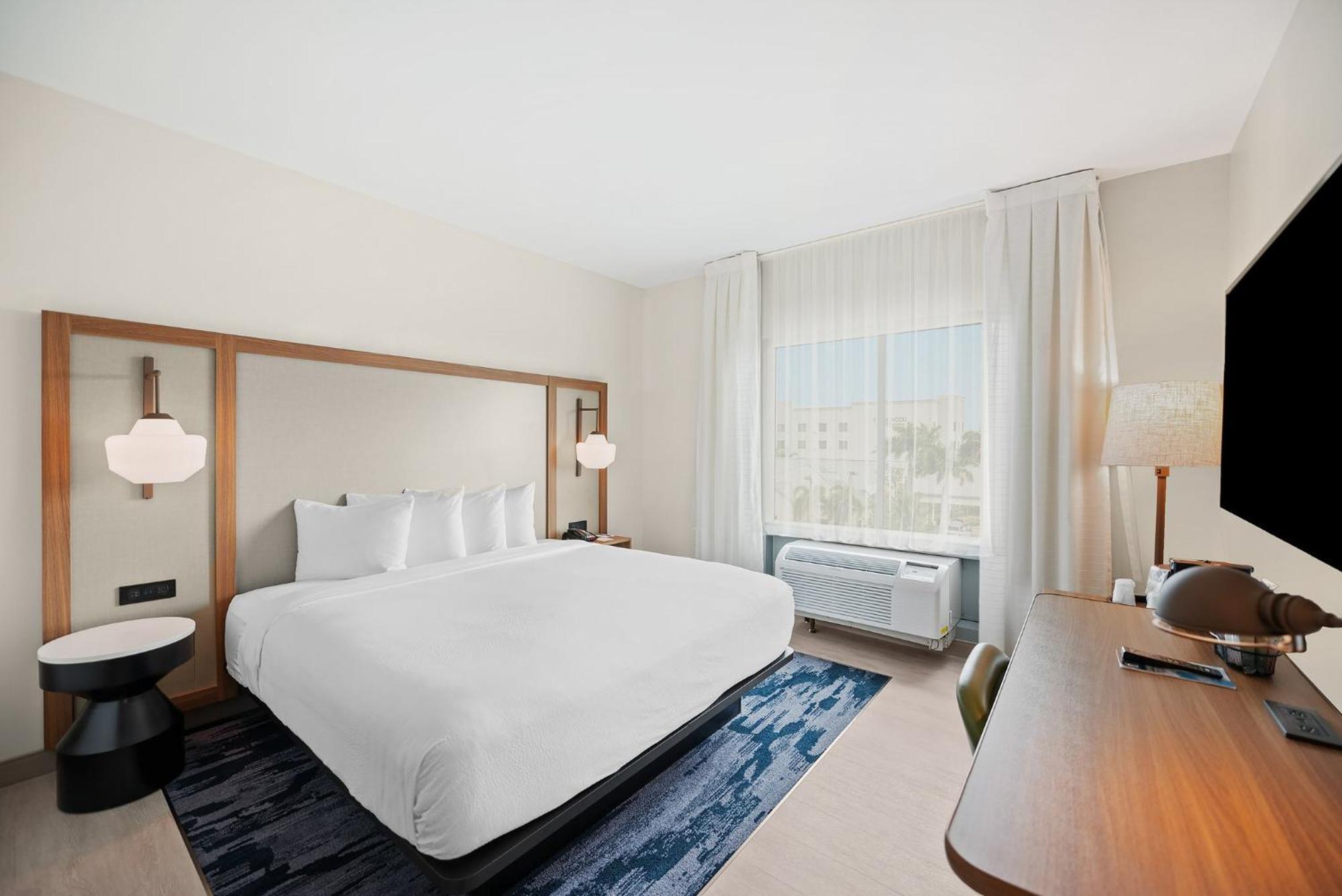 Fairfield Inn & Suites Fort Lauderdale Airport & Cruise Port Дания-Бич Экстерьер фото