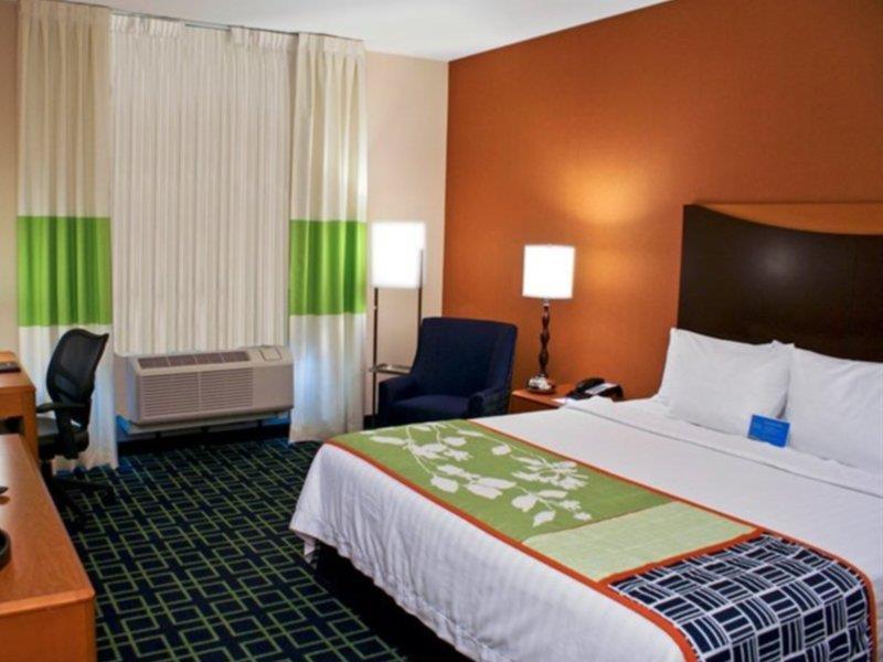 Fairfield Inn & Suites Fort Lauderdale Airport & Cruise Port Дания-Бич Экстерьер фото